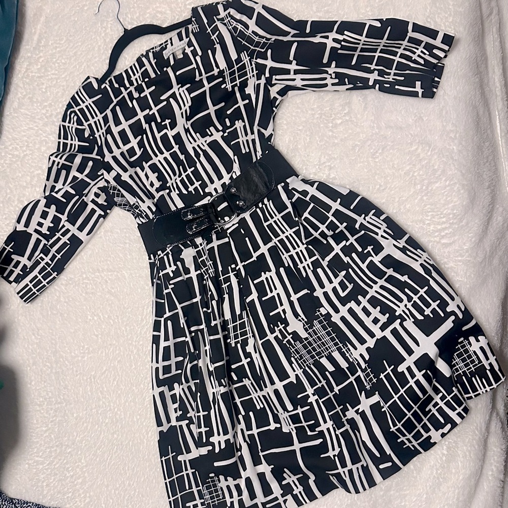 Peter Nygard Such a pretty dress!